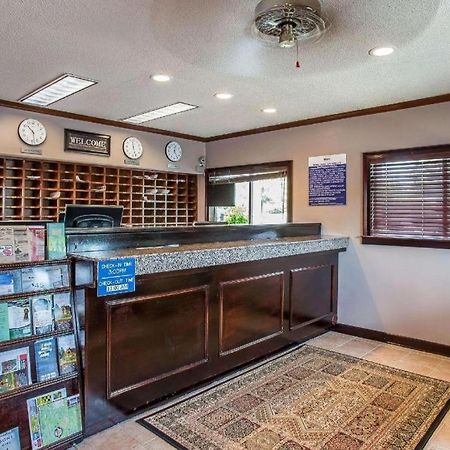 Suburban Studios Charlotte-Ballantyne Pineville Kültér fotó